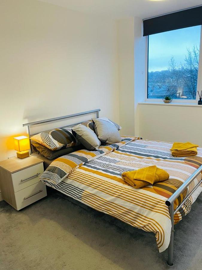 #0511 Two Bedroom Serviced - Free Parking * Derby